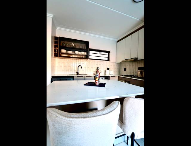 1 BEDROOM APARTMENT TO LET IN BALLITO CENTRAL